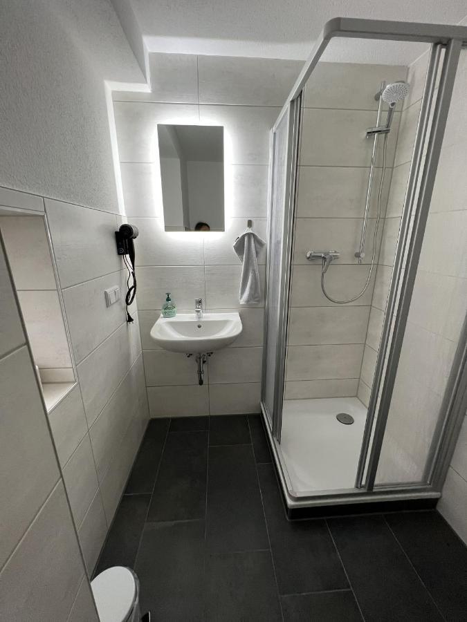 Pension Am Stadtrand Zerbst Esterno foto
